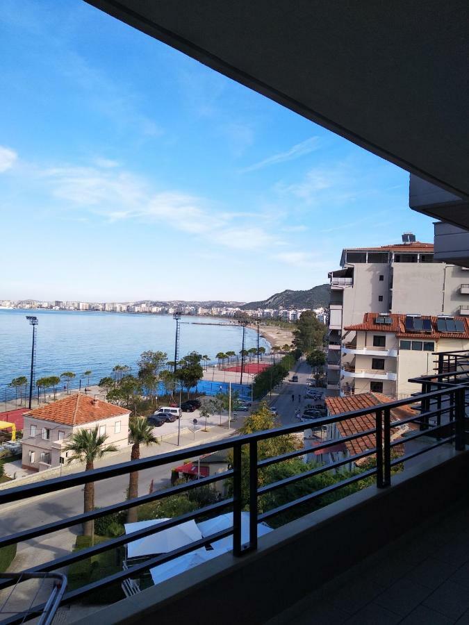 Ambasador Hotel Vlorë Exterior foto